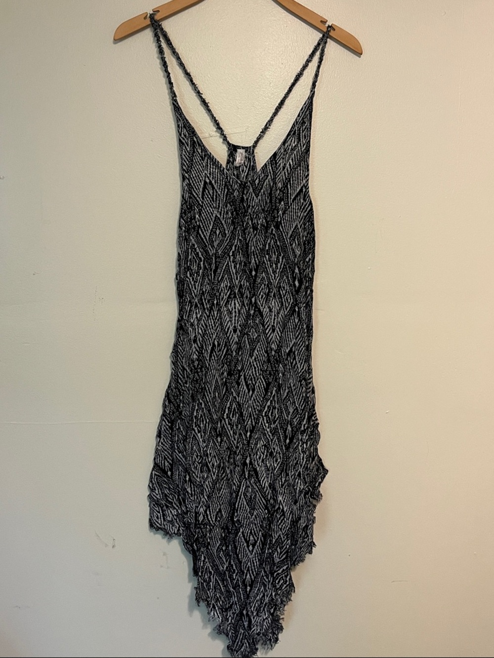 Black and White Patterned Handkerchief Hem Swim Cover Dress